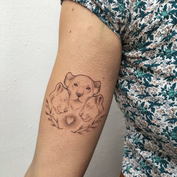 Tattoo Lleona i cadells