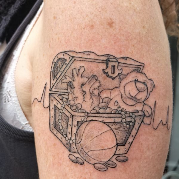 Tattoo cofre pirata