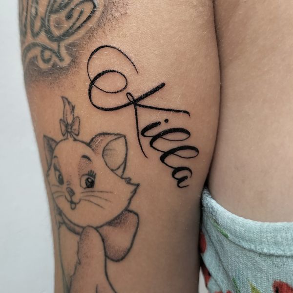 Tattoo lettering